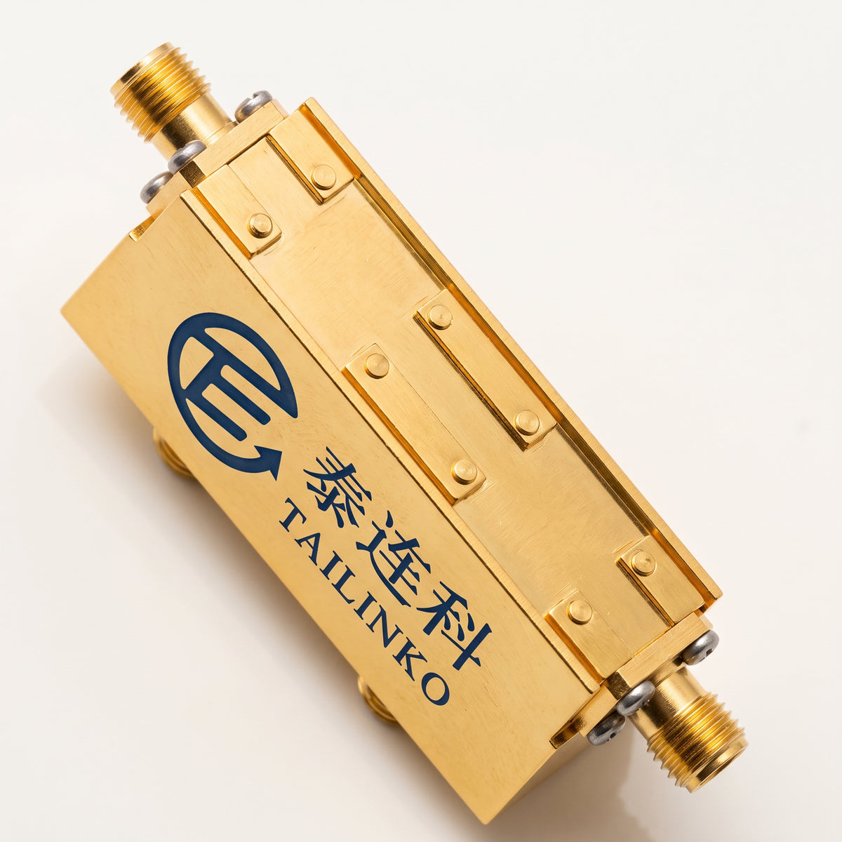 C&I: 4-8GHz Dual-Stage Cryogenic Quantum RF Circulator